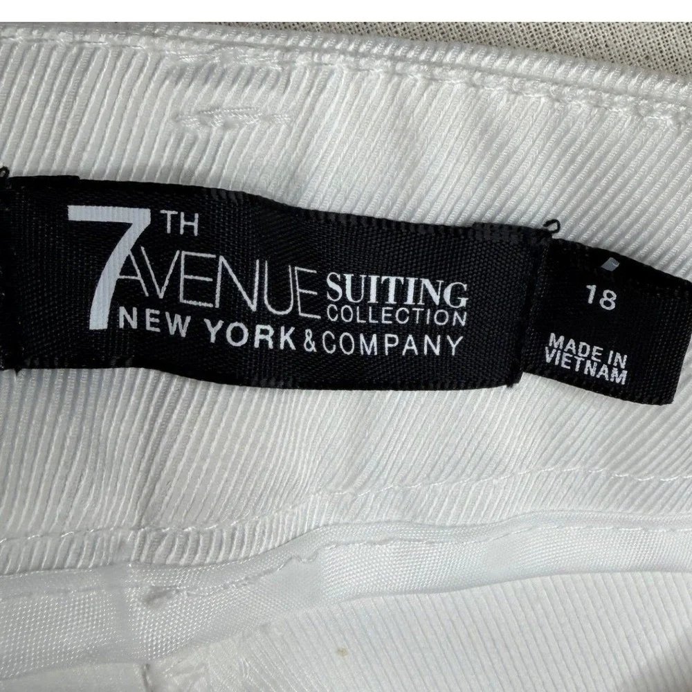 NWT 7th Avenue Bermuda Short size 18 White - Picture 2 of 12